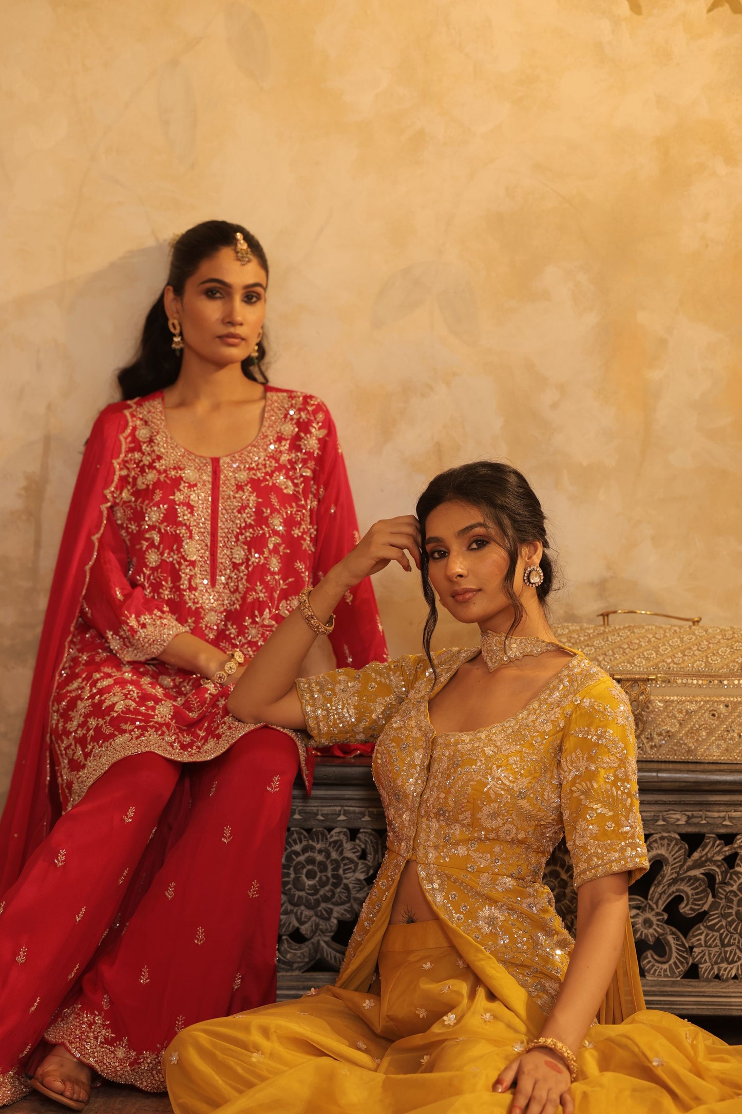 Rani Pink Zari Thread Kurti Set