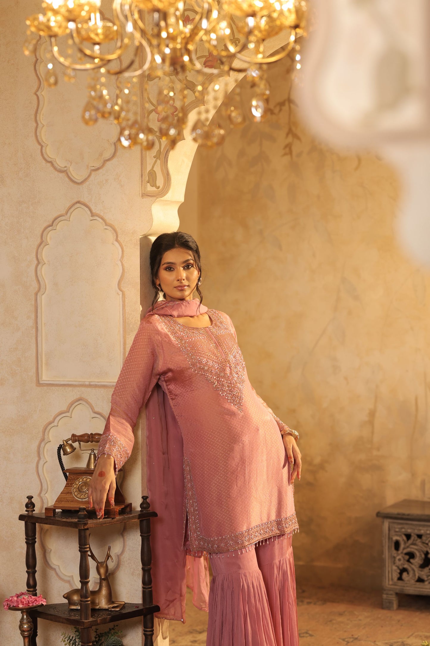 Mauve Thread And Zari Embroidered Kurti Set